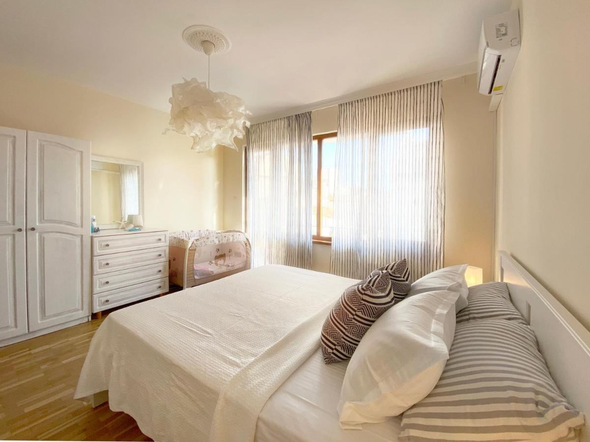 Lovely Apartment With Balcony In Pomorie Old Town By Flat Mаnаger Dış mekan fotoğraf