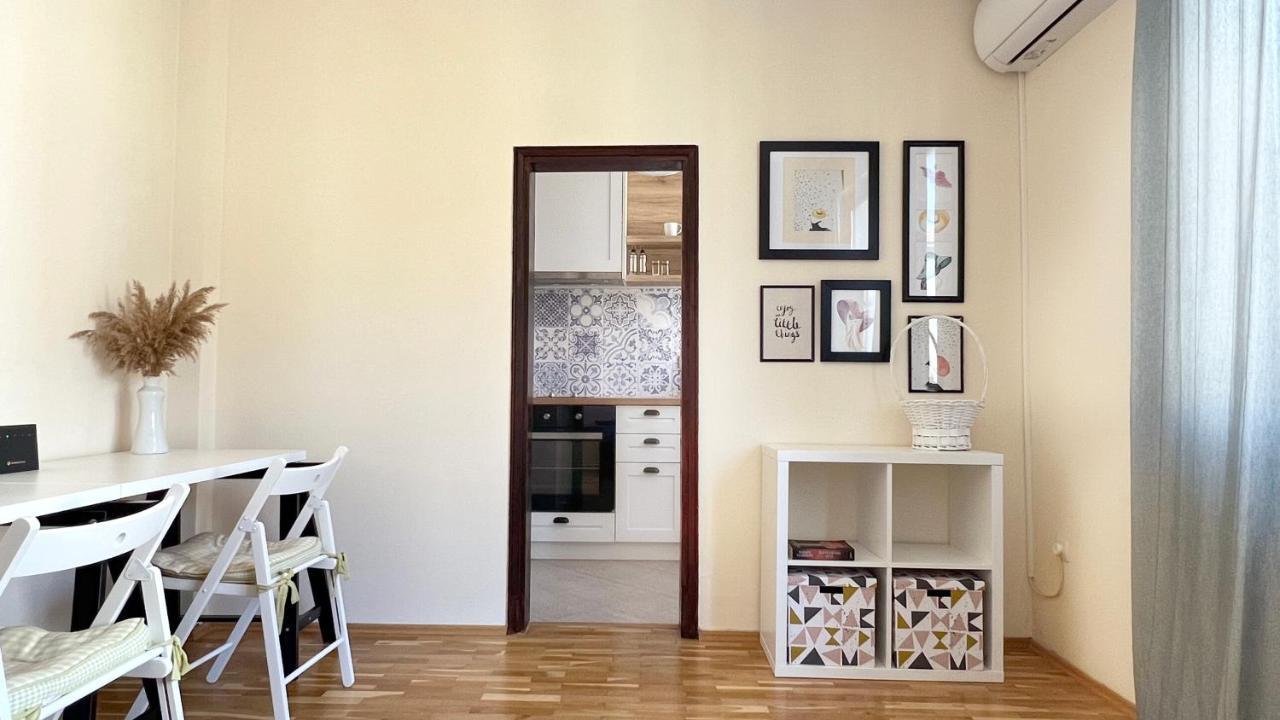 Lovely Apartment With Balcony In Pomorie Old Town By Flat Mаnаger Dış mekan fotoğraf