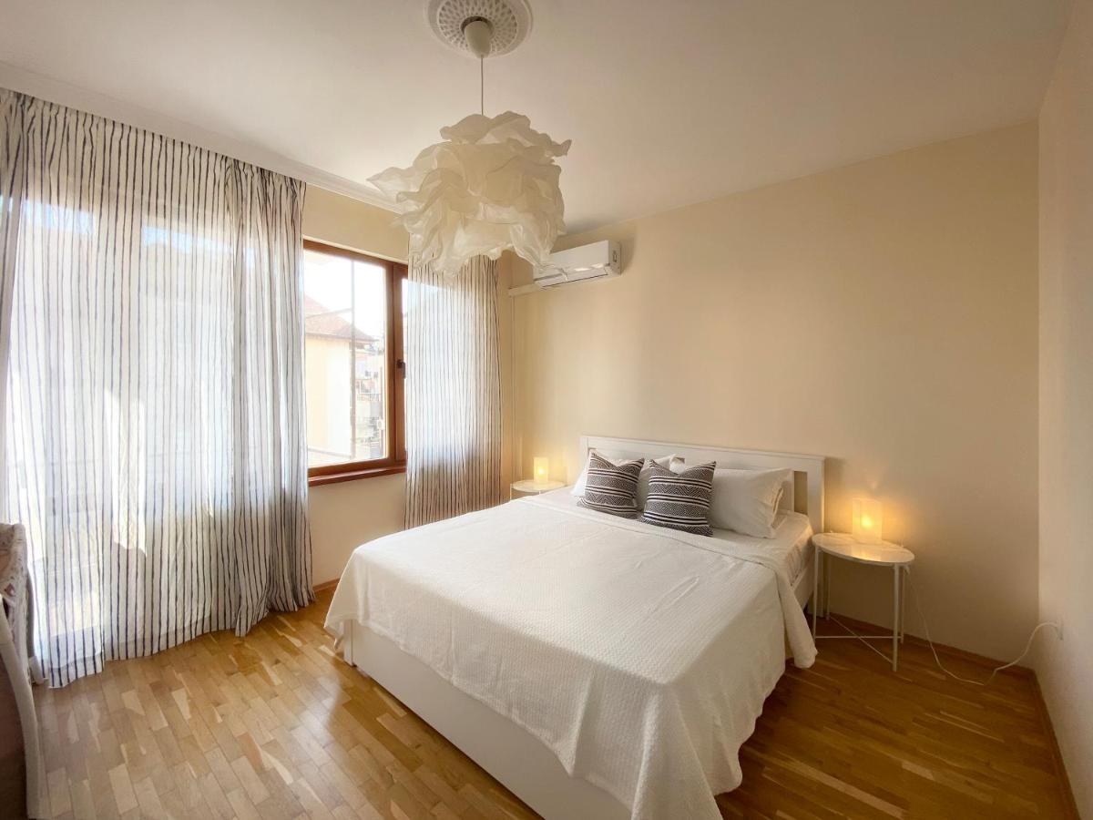 Lovely Apartment With Balcony In Pomorie Old Town By Flat Mаnаger Dış mekan fotoğraf